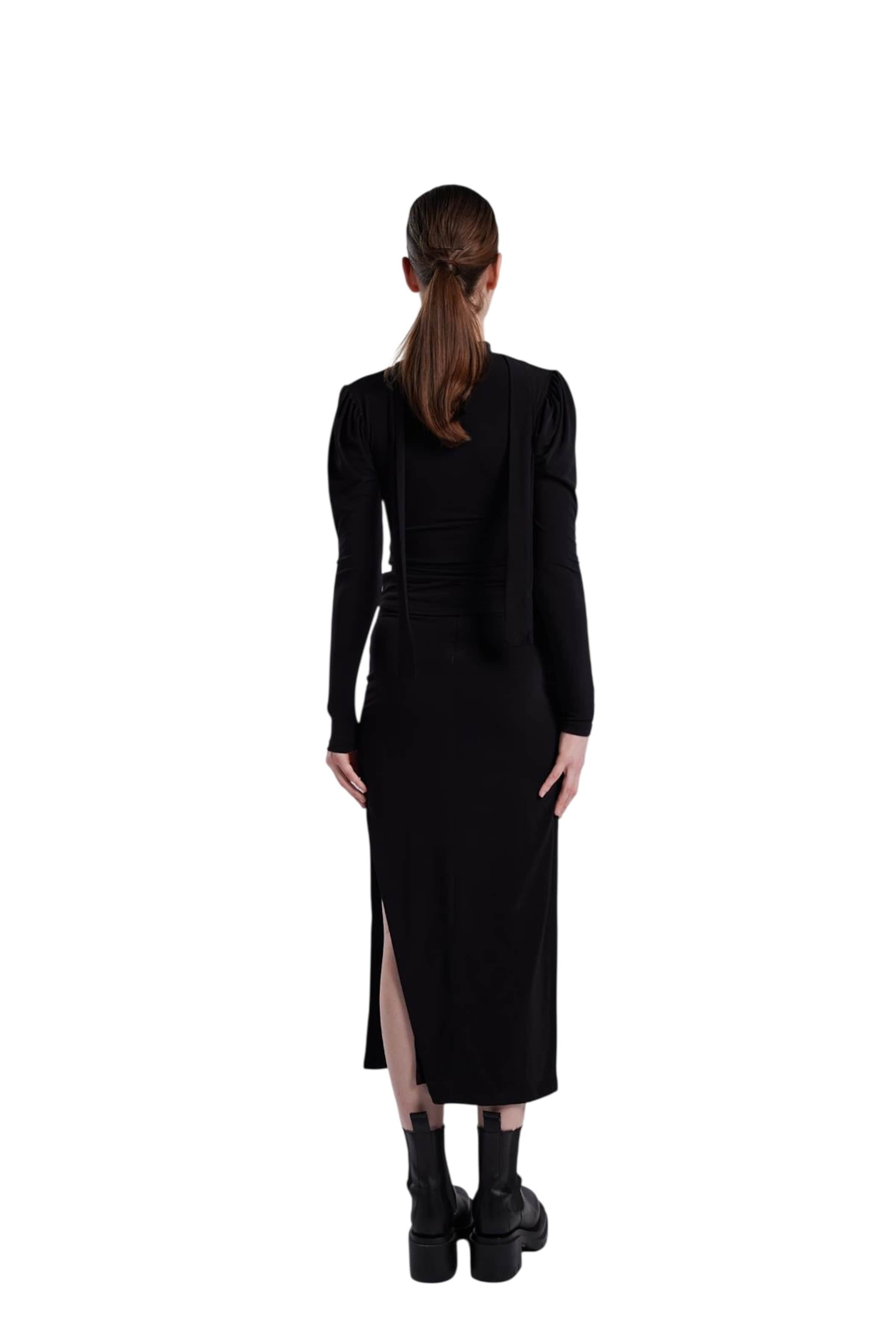 HOLLY LOLLY Skirt in Black