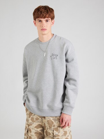 TOPMAN Sweatshirt in Grey