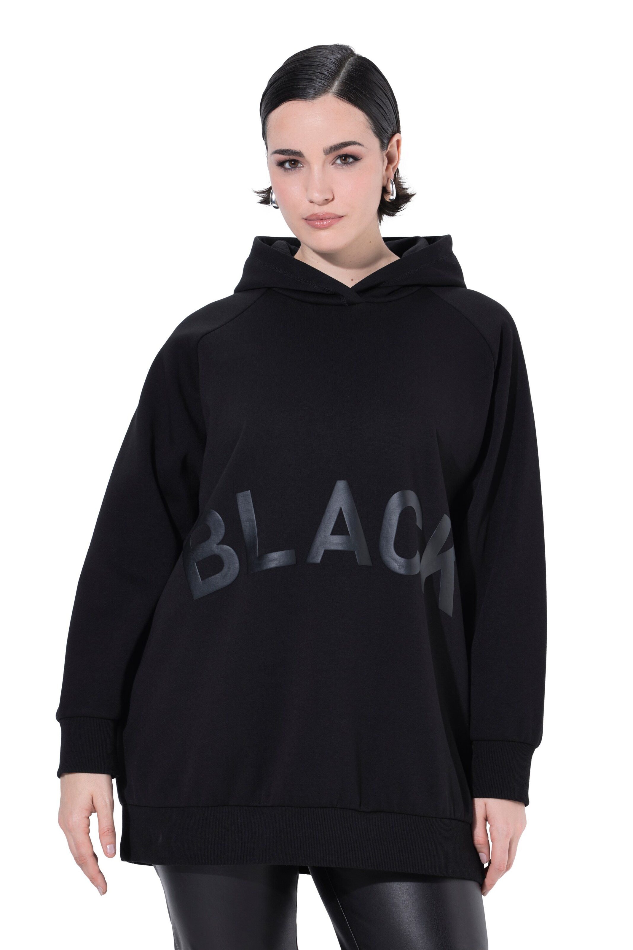 Ulla Popken Dressipluus, värv must: eest vaates