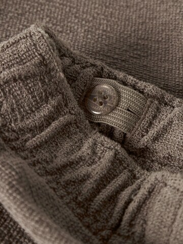 Lil'Atelier - Tapered Pantalón en marrón