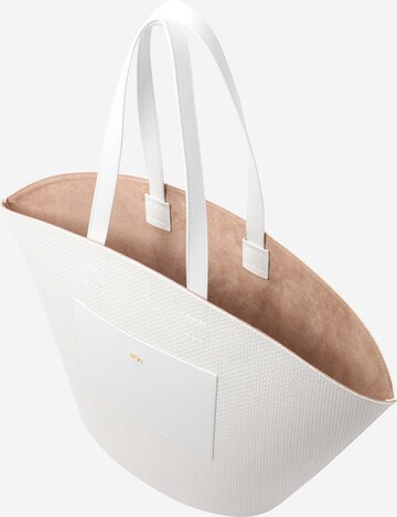 N°21 Shopper in White