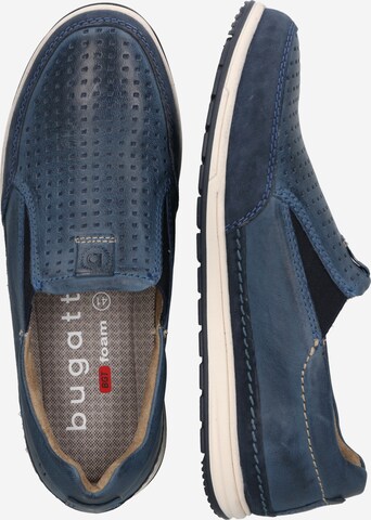 bugatti - Sapato Slip-on 'Stowe' em azul