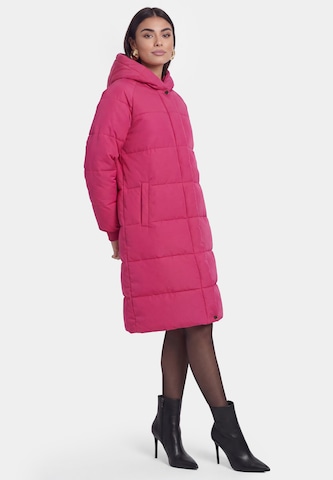 Manteau d’hiver faina en rose : devant