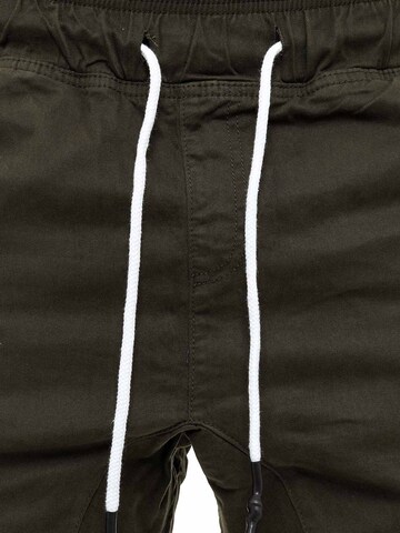 Regular Pantalon cargo '16610' Tazzio en vert
