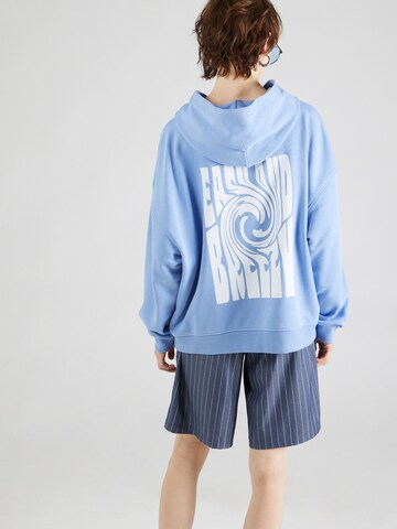 OH APRIL Sweatshirt 'Breezy' in Blauw