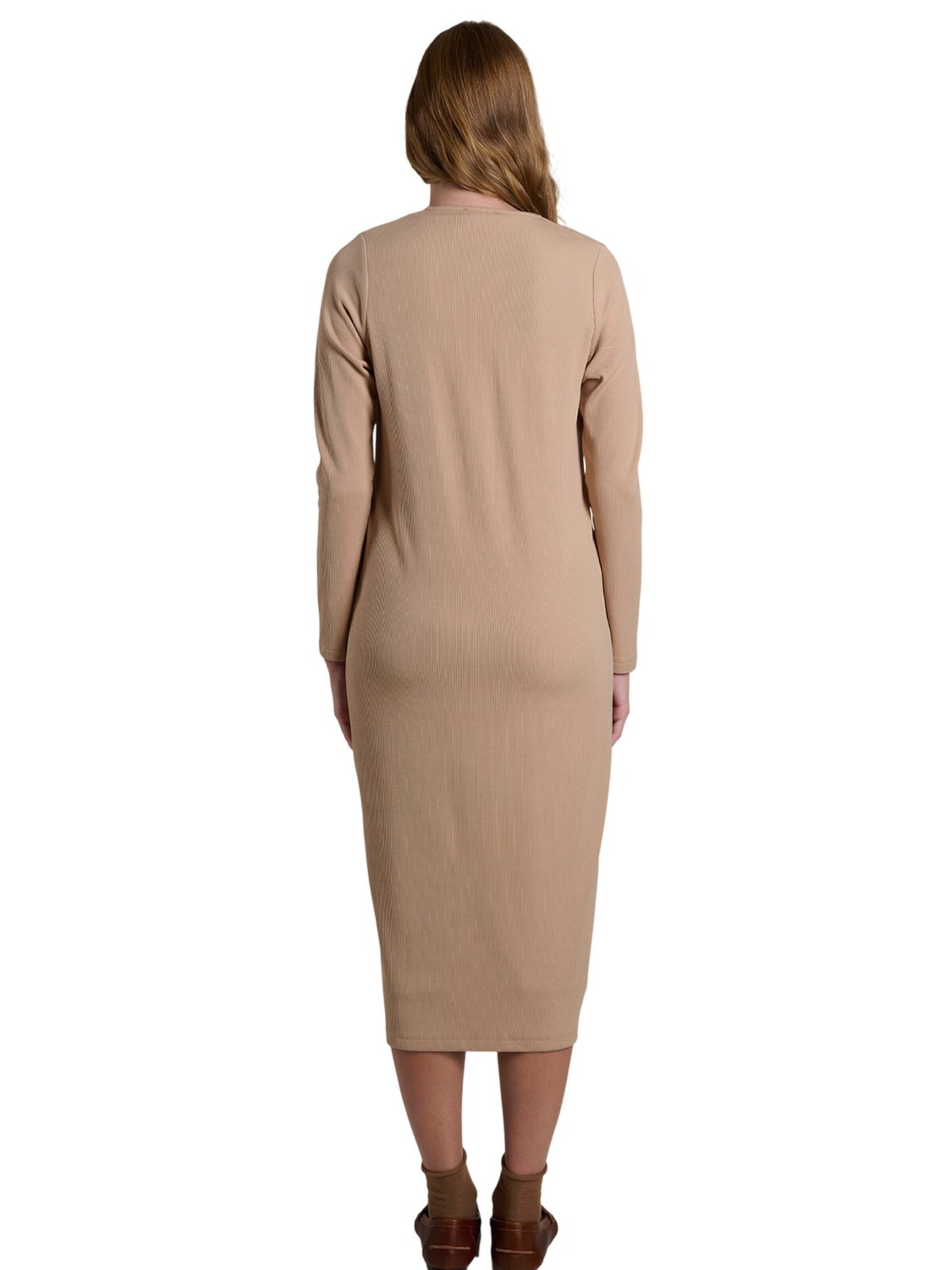 LYN MAMA Jurk in Beige