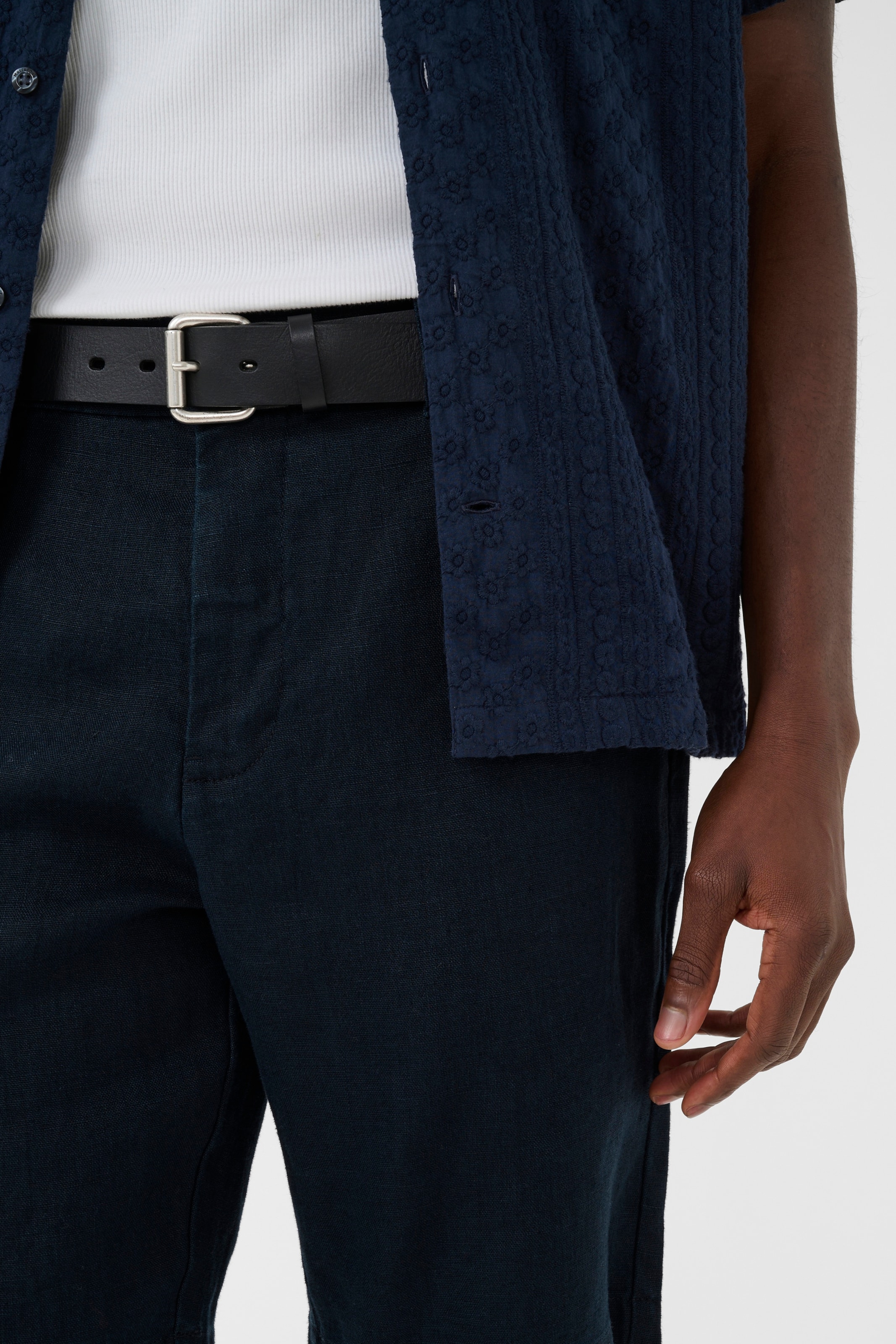 Regular Pantalon chino 'Harlow' Matinique en bleu