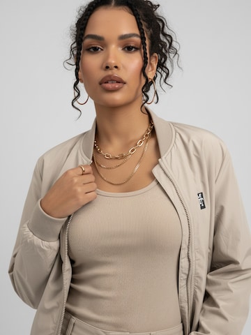 Manufaktur13 Between-Season Jacket in Beige