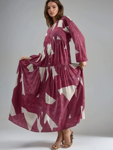Hiccup Shirt Dress in Red