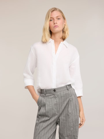 MOTIVI Blouse in White