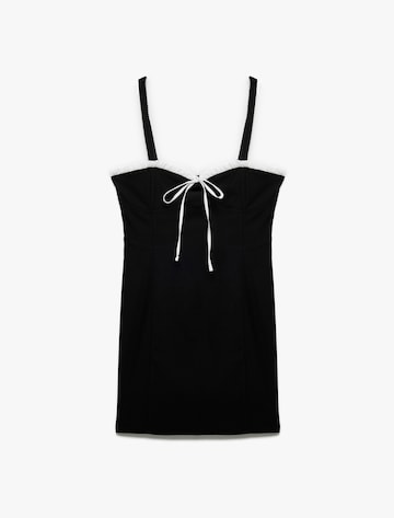 Koton Kleid in Schwarz: Vorderseite