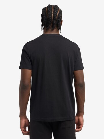 T-Shirt ' CLEMENTS ' BRUNO BANANI en noir