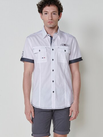 Regular fit Camicia di KOROSHI in bianco: frontale