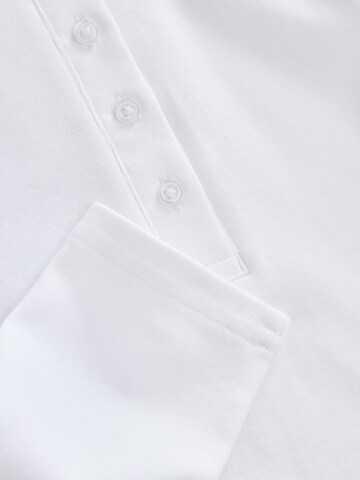Next - Camiseta en blanco