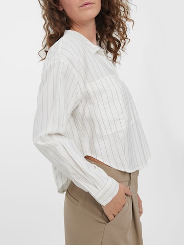 VERO MODA Blouse in Wit