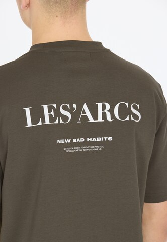 Les'Arcs T-Shirt 'Tynan' in Schwarz