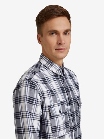 Coupe regular Chemise TOM TAILOR en bleu