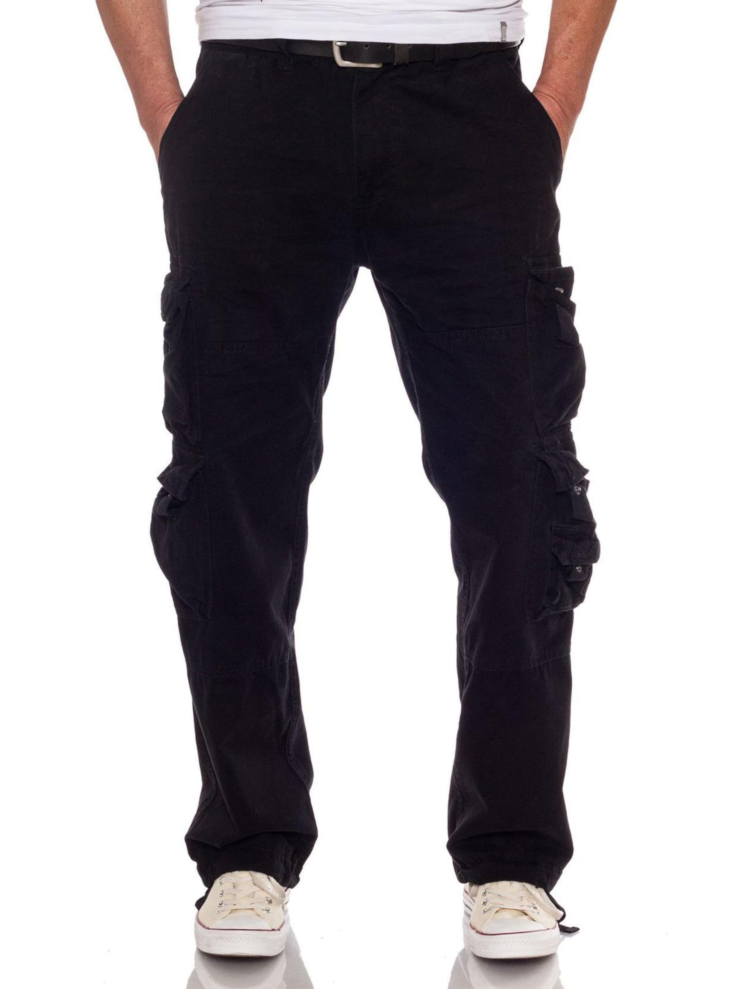 JETLAG Regular Cargo Pants in Black: front