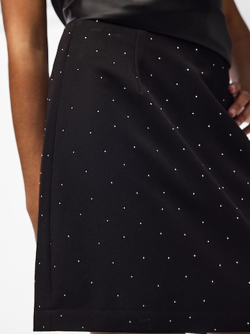 Jupe 'KAMIL' PIECES en noir