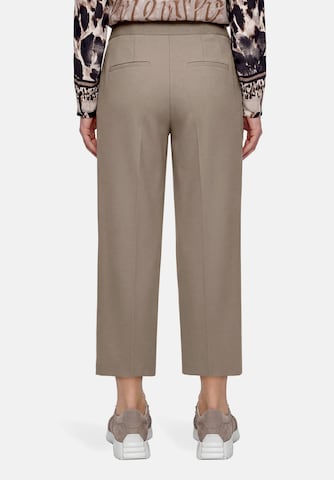 Wide Leg Pantalon Betty Barclay en gris