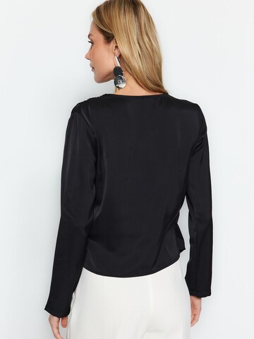 Trendyol Blus i svart