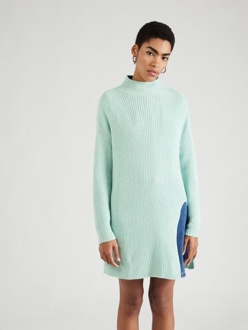 ONLY Sweater 'KATIA' in Green: front