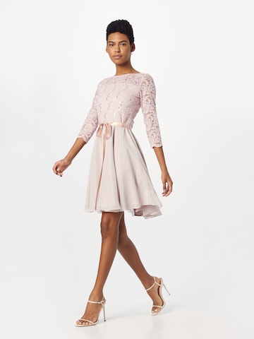 SWING Kleid in Pink