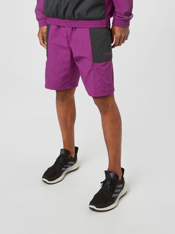 Regular Pantalon de sport OAKLEY en violet : devant