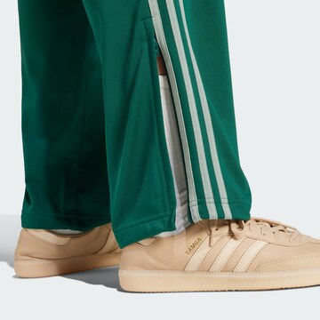 ADIDAS ORIGINALS regular Παντελόνι 'Adicolor Classics Firebird' σε πράσινο