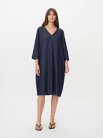 Robe 'MaNodetta' Masai en bleu : devant