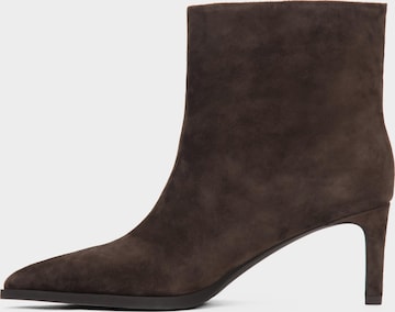 Ankle boots '2636-51' di Estro in marrone: frontale