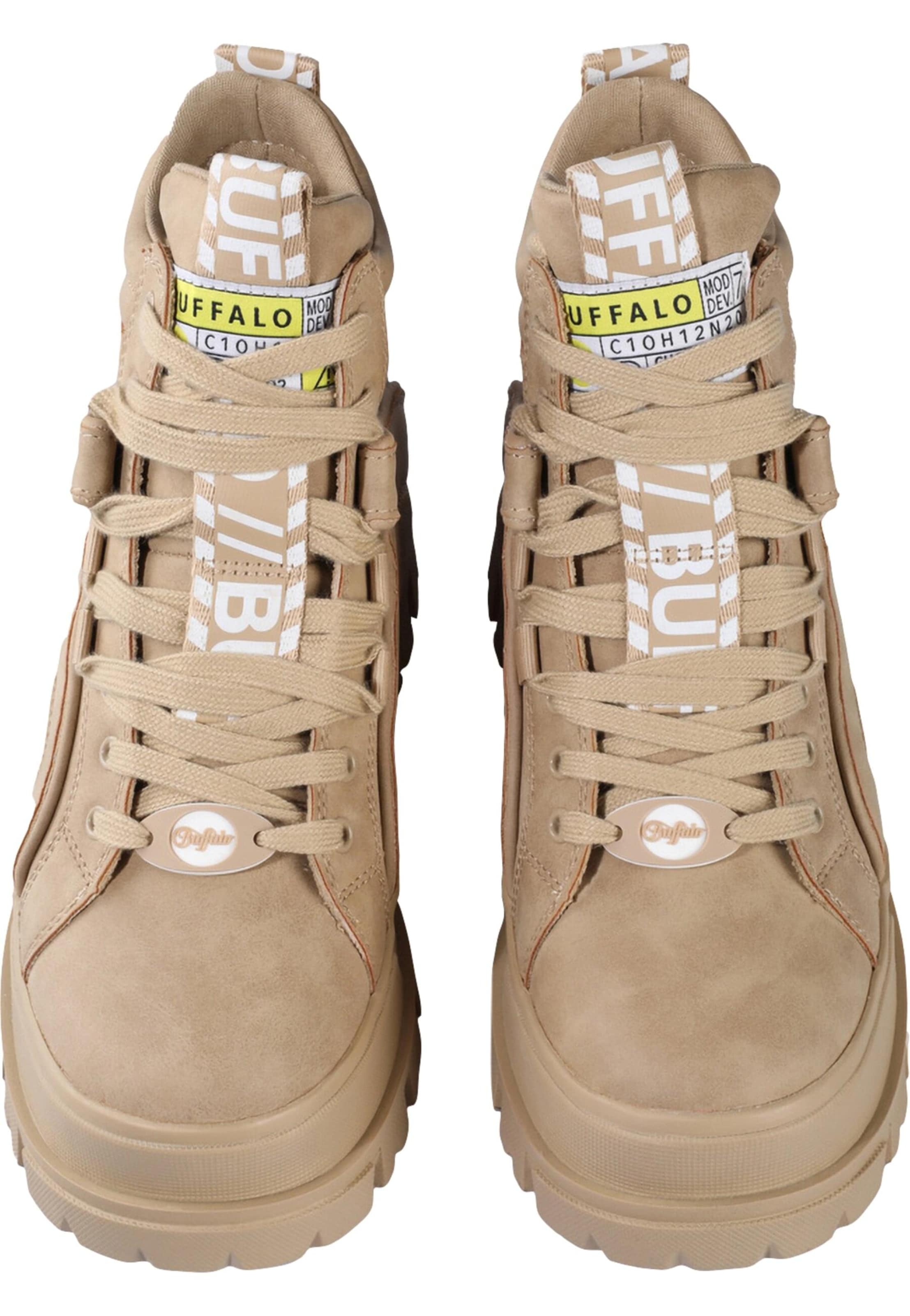Bottines à lacets 'Aspha' BUFFALO en beige