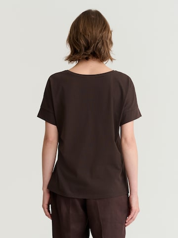 Tricou 'Monki' de la TATUUM pe maro