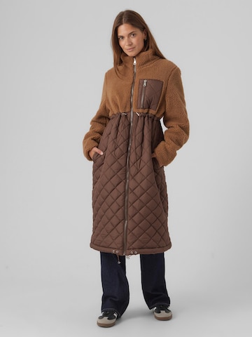 MAMALICIOUS Winter Coat 'THEODORA' in Brown: front