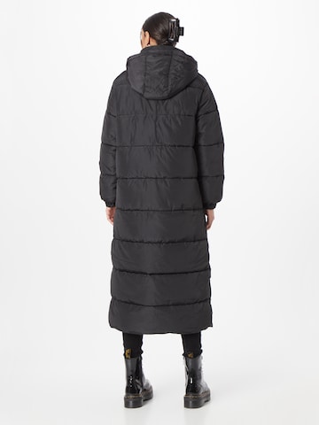 Oasis Winter Coat in Black