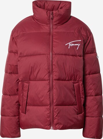 Tommy Jeans Winterjas in Rood: voorkant