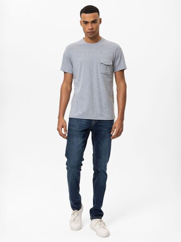 Daniel Hills T-Shirt in Grau