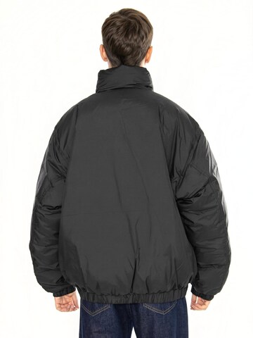 Giacca invernale di Obey in nero