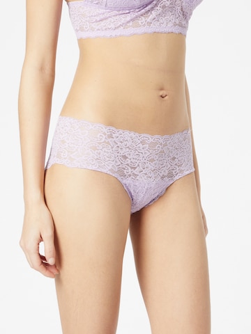 Dorina String i beige: forside