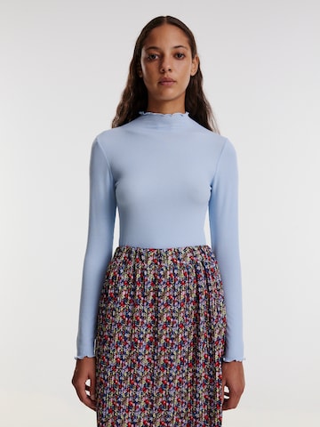 EDITED Shirt 'Daniela' in Blauw: voorkant