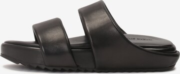 Kazar Studio - Zapatos abiertos en negro: frente