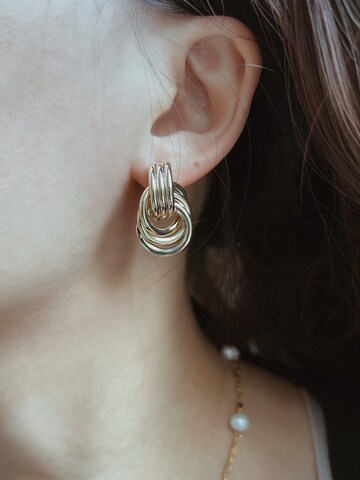 Kamakula Earrings 'Love Knot' in Gold