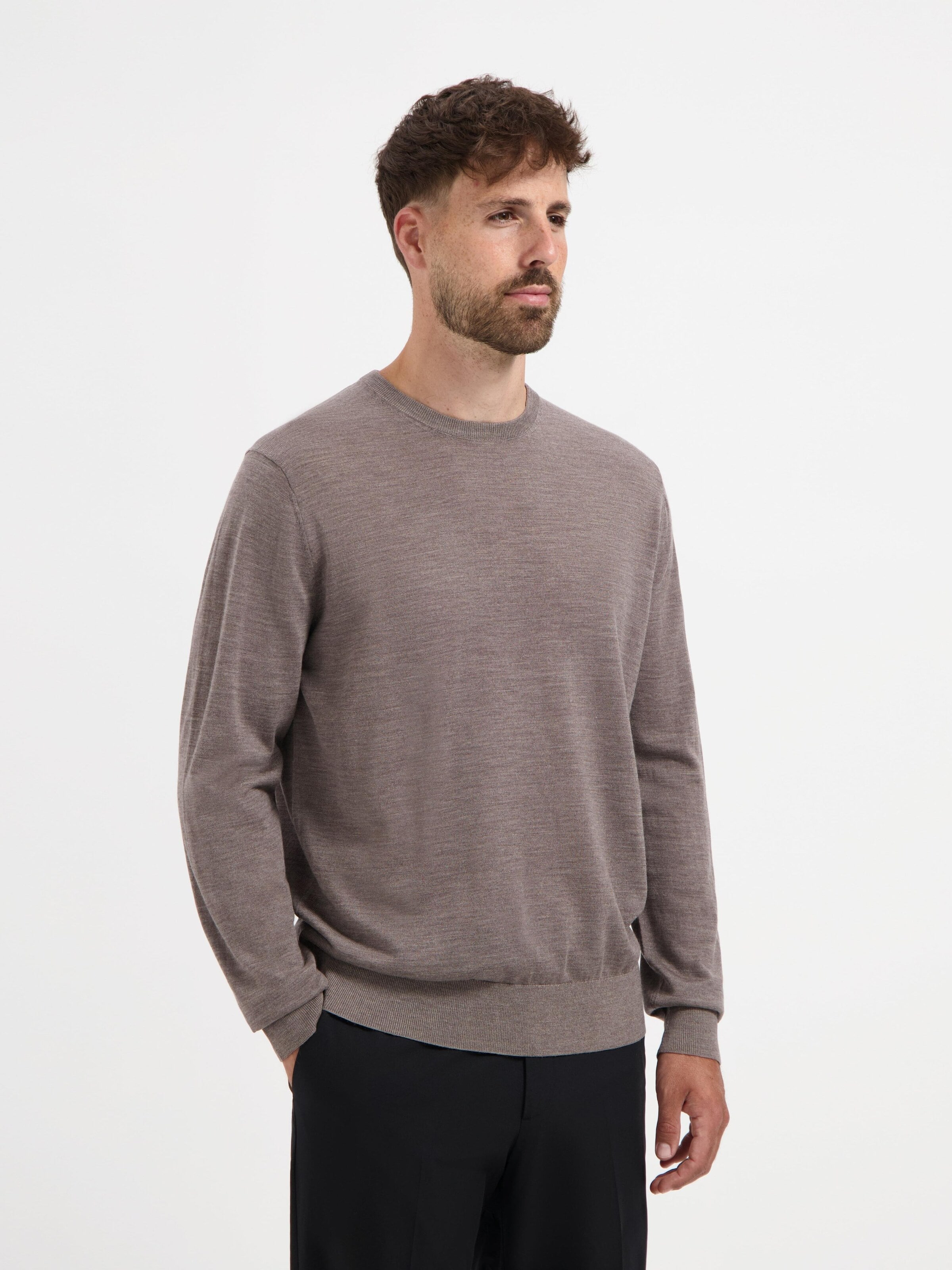 merso Sweater in Brown: front