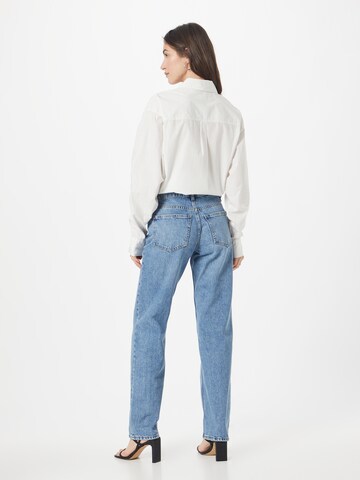 Gina Tricot Regular Jeans i blå