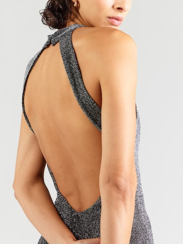 WAL G. - Vestido de noche 'XZENA' en plata