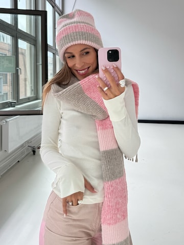 Bonnet Kamila Šikl en beige