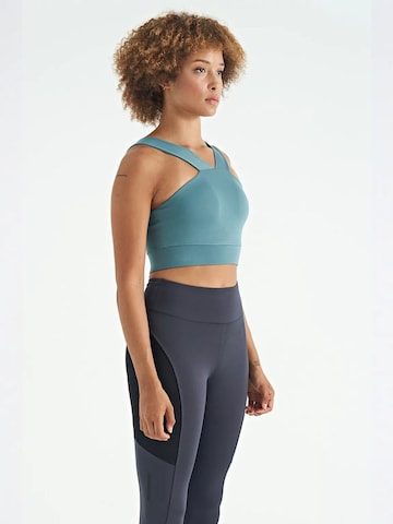 Tommy Life Sporttop in Blauw