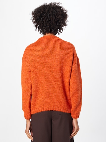MORE & MORE Pullover 'Fluffy' in Orange