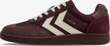 Hummel Sneaker in Rot: Vorderseite