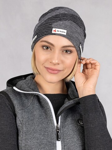 GIESSWEIN Beanie 'Austria' in Grey: front